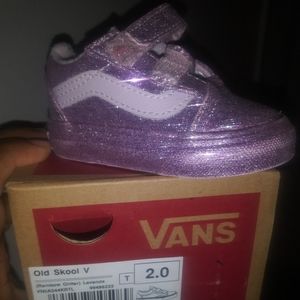 Baby Vans Tennis